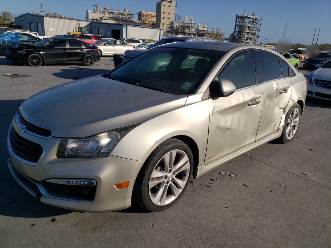 New Orleans, LA에서 판매 중인 2015 Chevrolet Cruze Ltz - Side