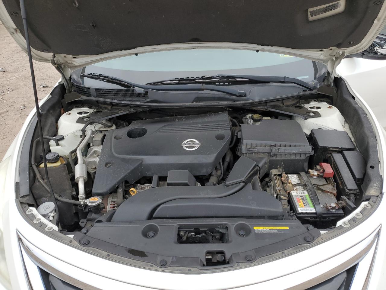 2013 Nissan Altima - Image 12