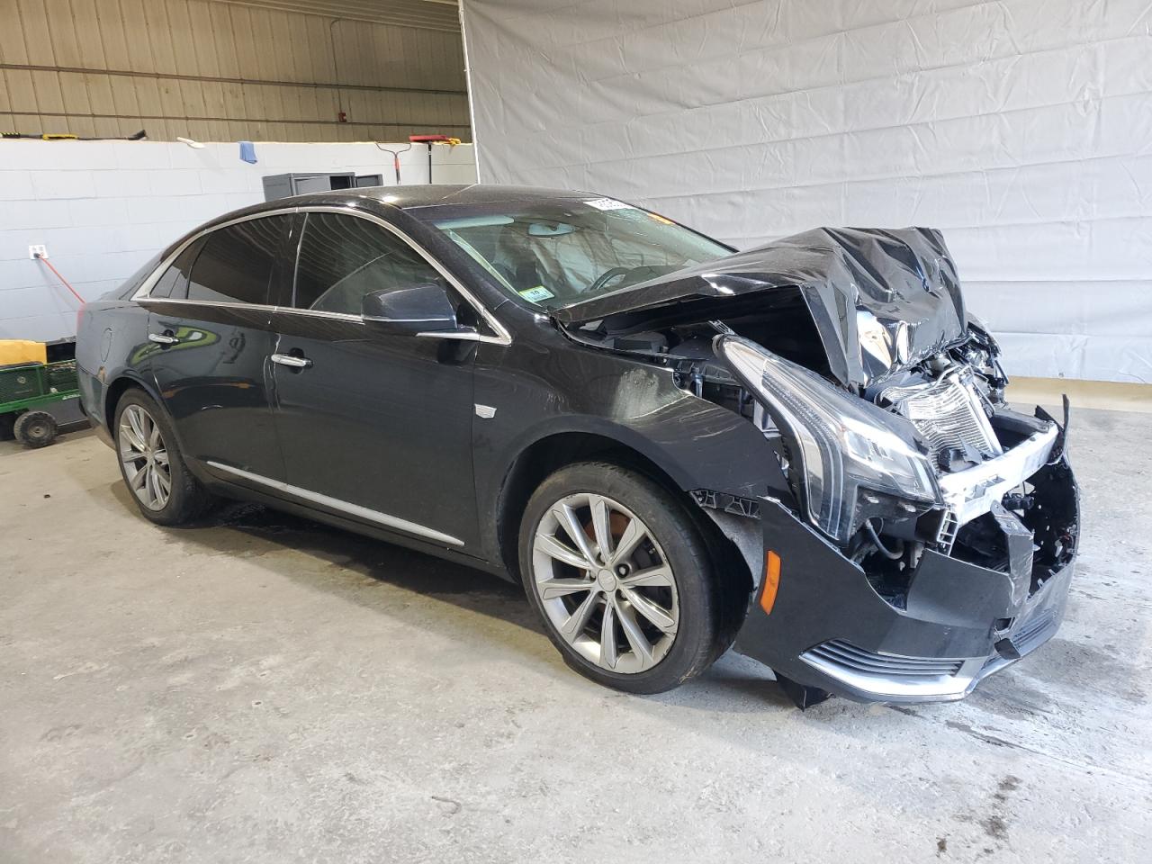 2018 Cadillac XTS - Image 4