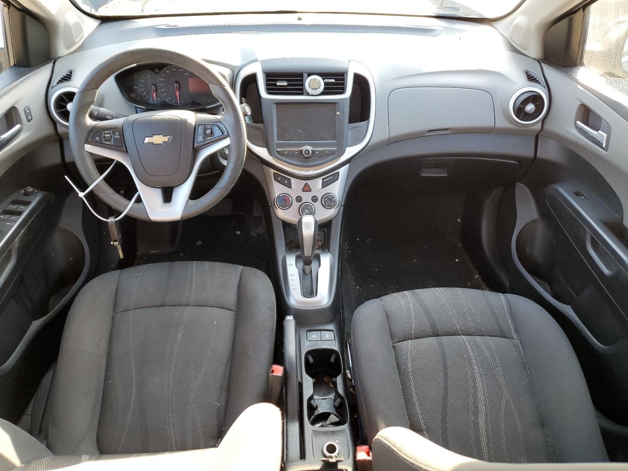 2017 Chevrolet Sonic - Image 8