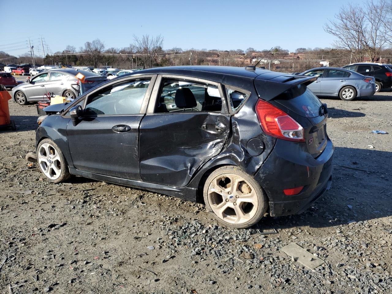 2015 Ford Fiesta - Image 2