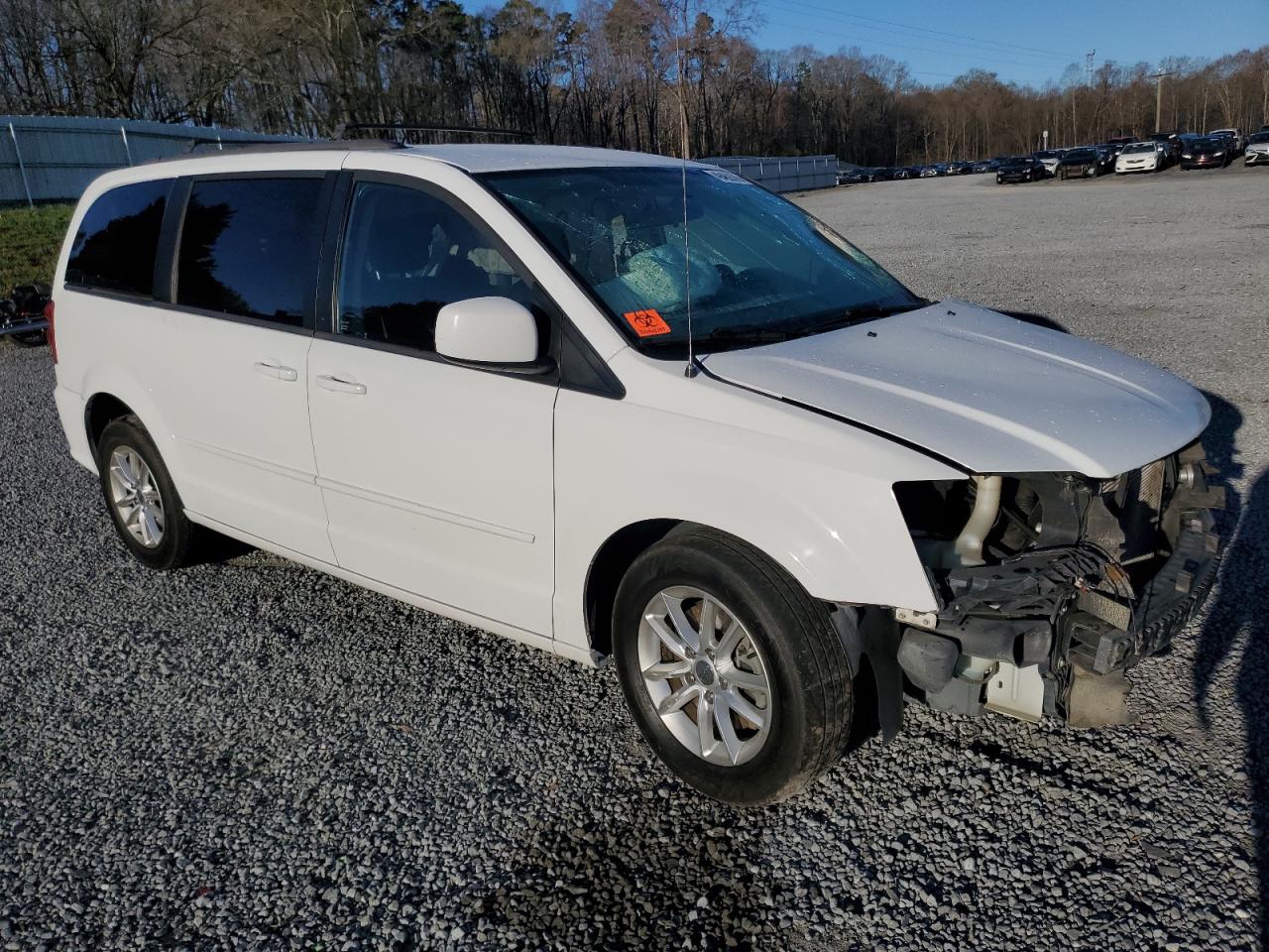 2015 Dodge Caravan - Image 4