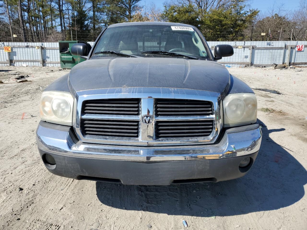 2005 Dodge Dakota - Image 5
