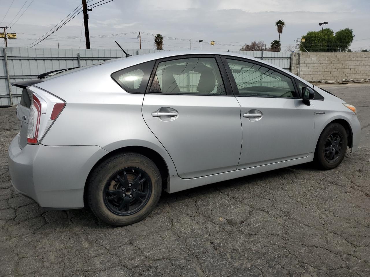 2015 Toyota Prius - Image 3