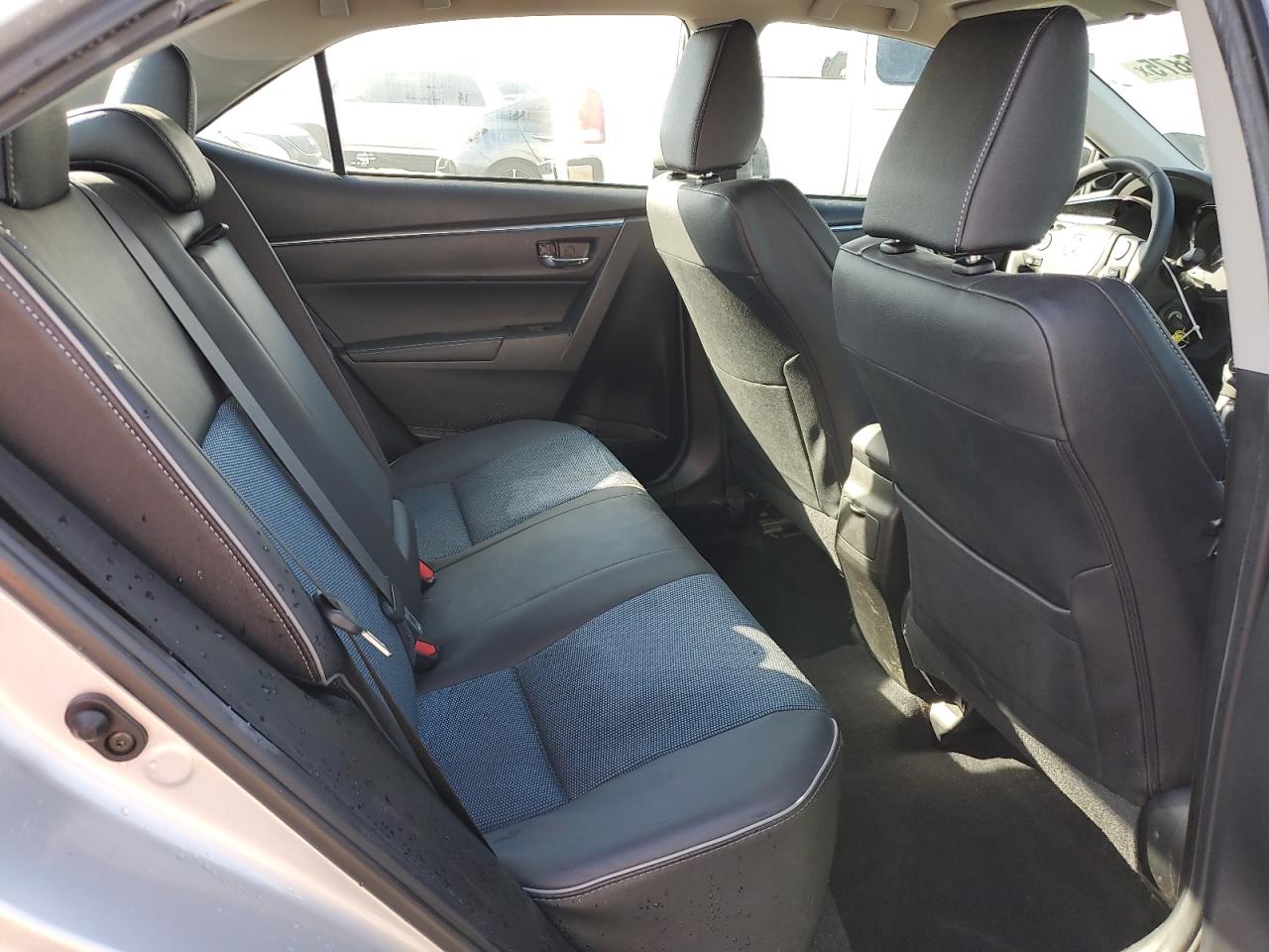 2015 Toyota Corolla - Image 10