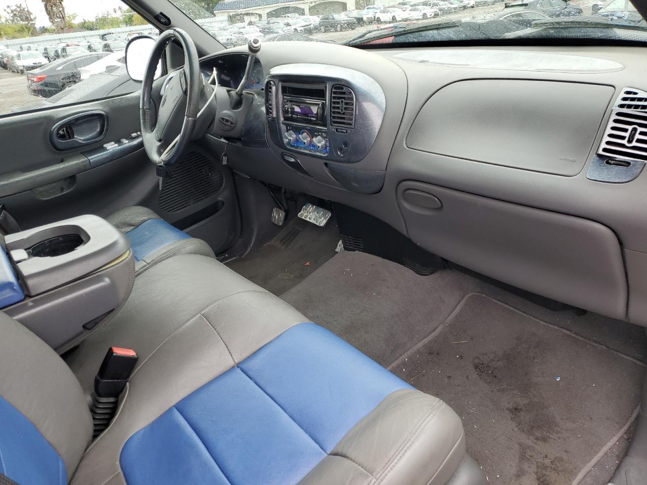 2002 Ford F-150 - Image 8