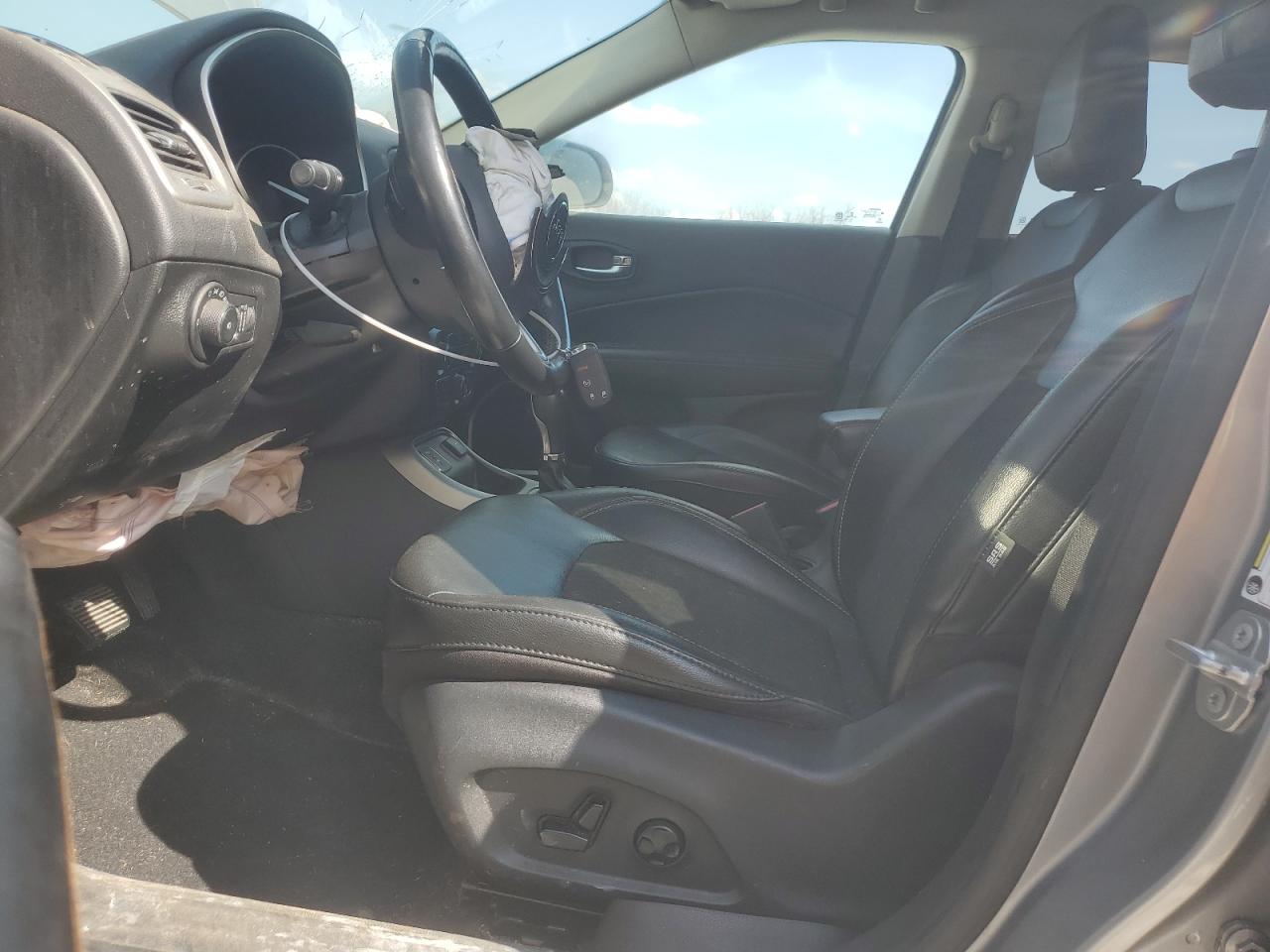 2021 Jeep Compass - Image 7