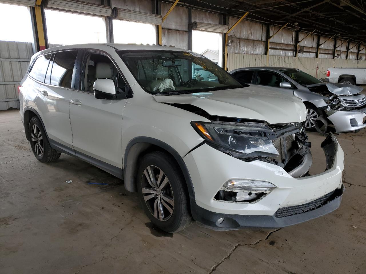 2017 Honda Pilot - Image 4