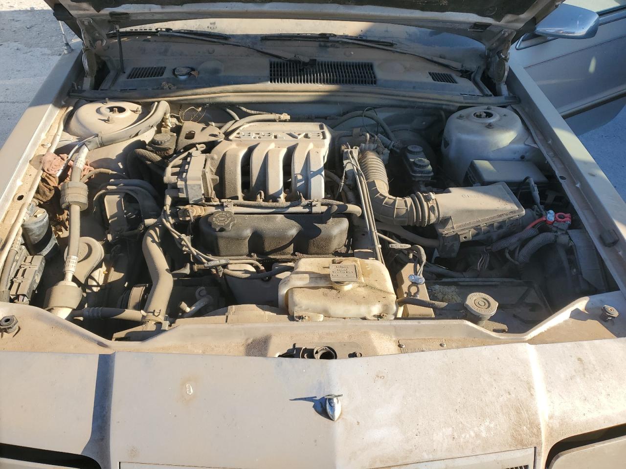 1992 Chrysler New Yorker C-Body Salon VIN: 1C3XC66R4ND782435 Lot: 50000075