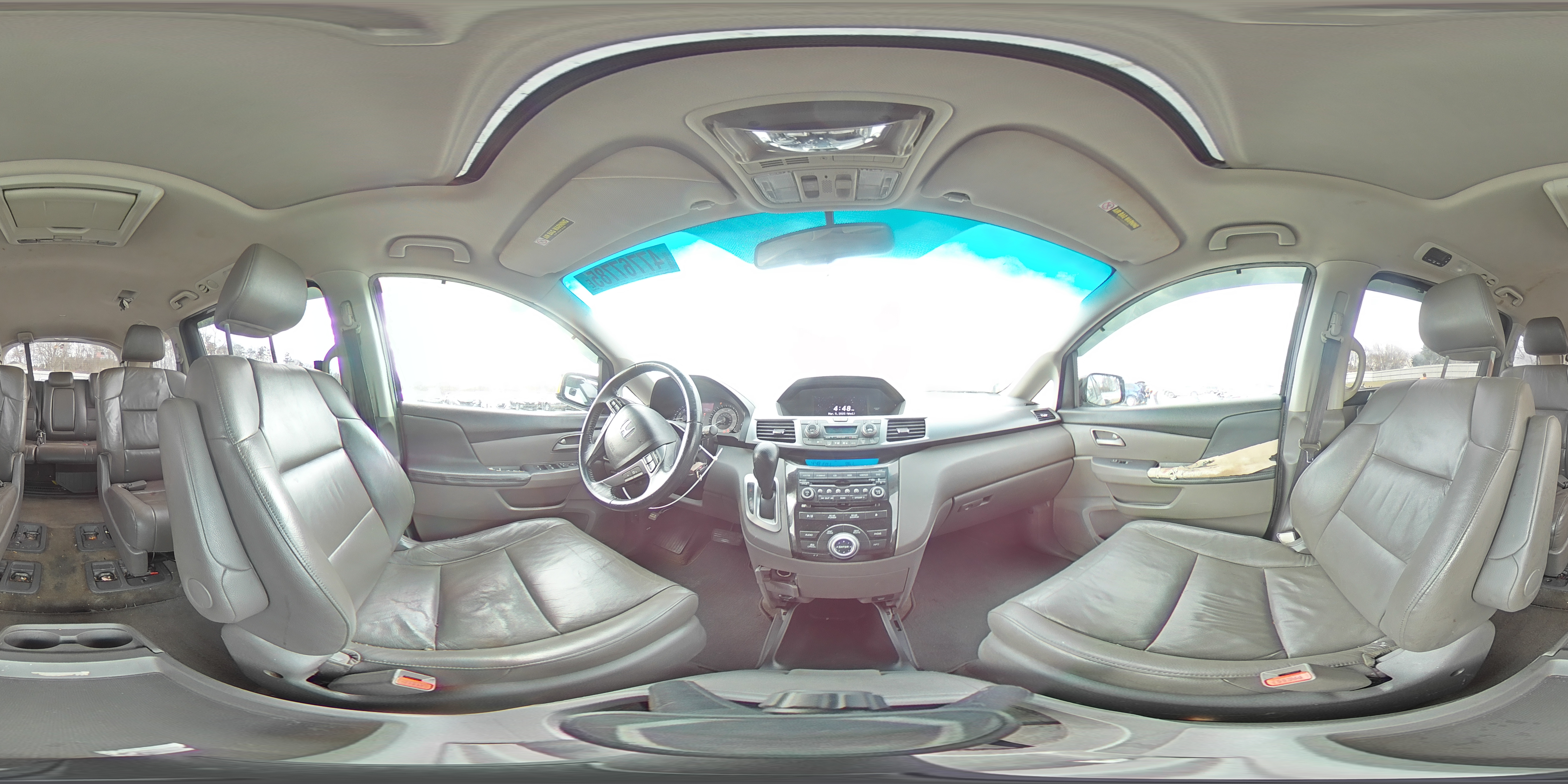 2012 Honda Odyssey - Image 14