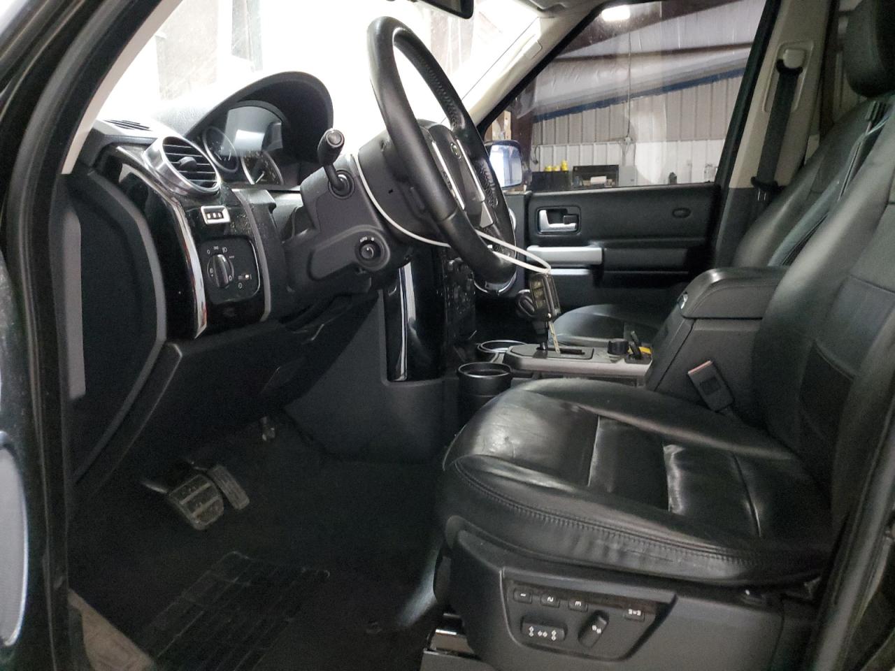 2008 Land Rover LR3 - Image 7