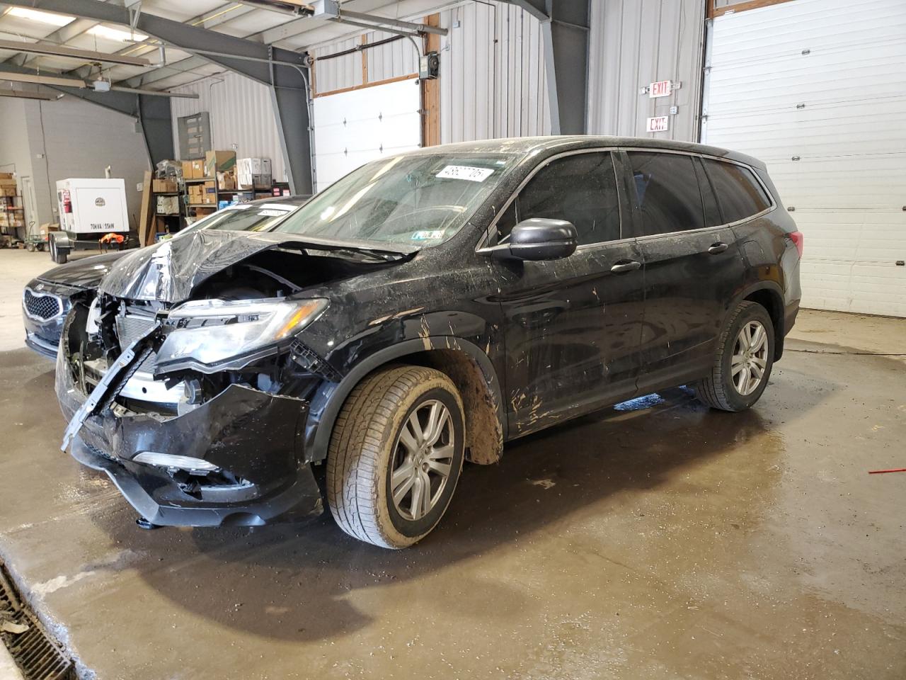 2017 Honda Pilot - Image 1