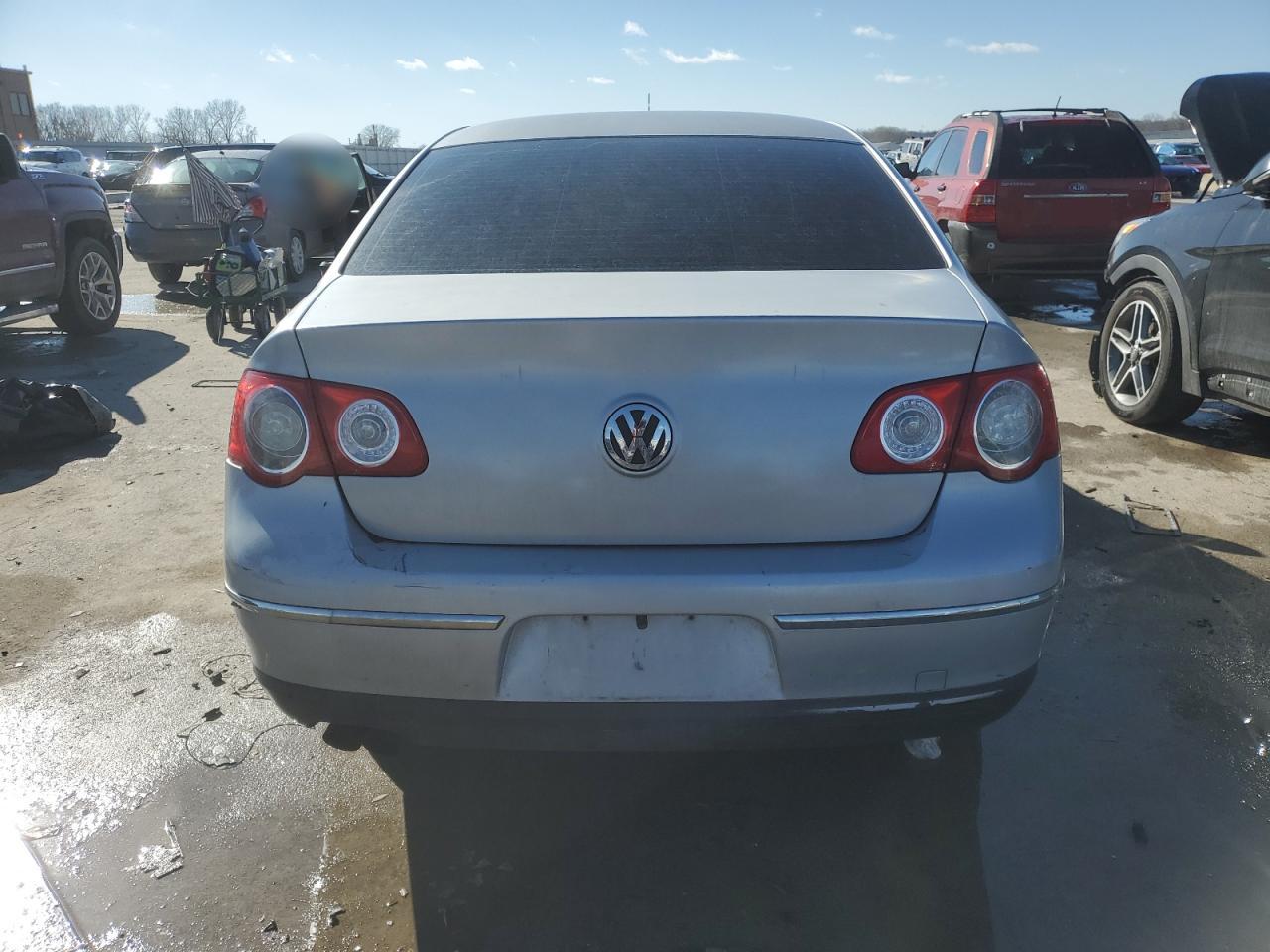 2008 Volkswagen Passat Turbo VIN: WVWJK73C98E108516 Lot: 47948525