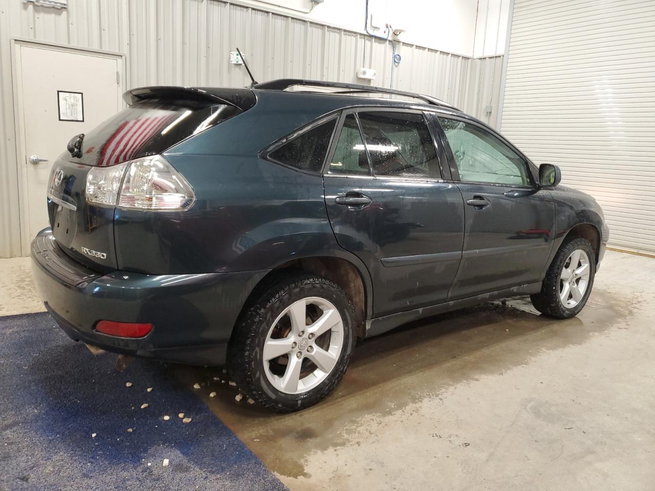 2005 Lexus RX - Image 3