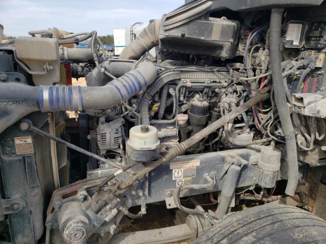 2015 PETERBILT 579   