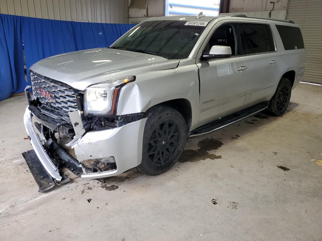 2018 Gmc Yukon Xl Denali იყიდება Hurricane-ში, WV - Front End