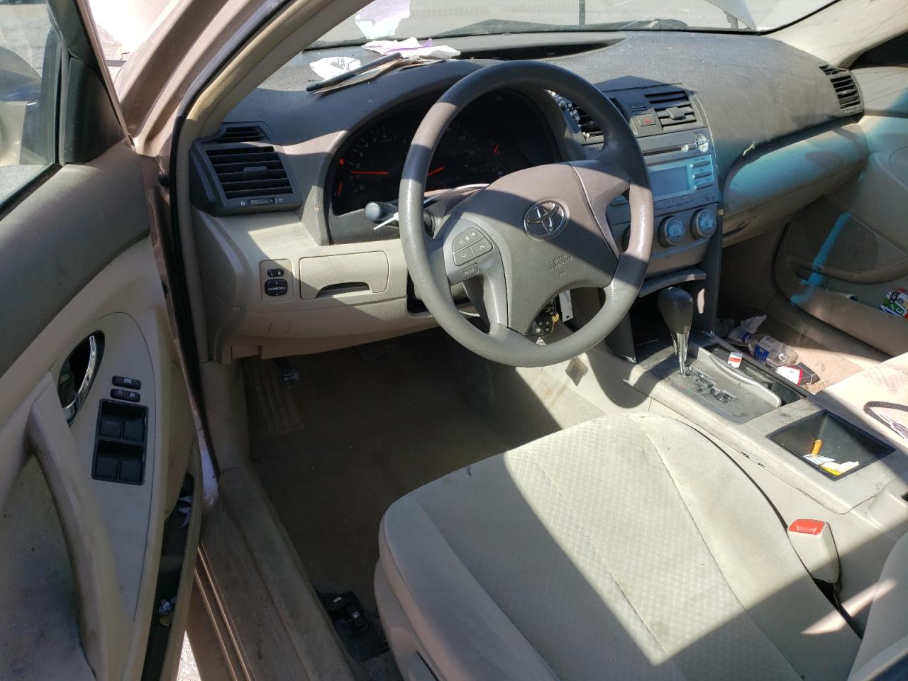 2009 Toyota Camry - Image 8