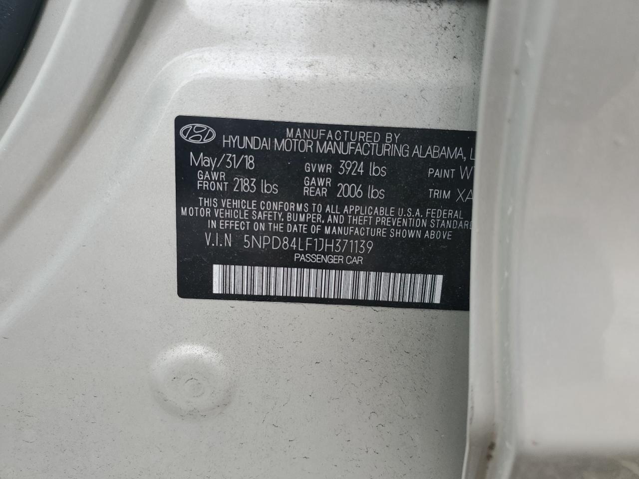 2018 Hyundai Elantra - Image 12