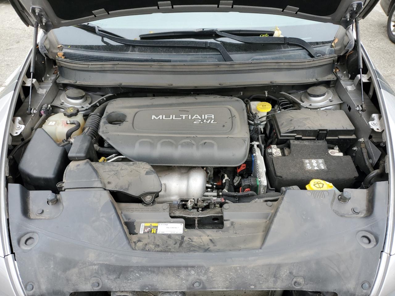 2018 Jeep Cherokee - Image 12