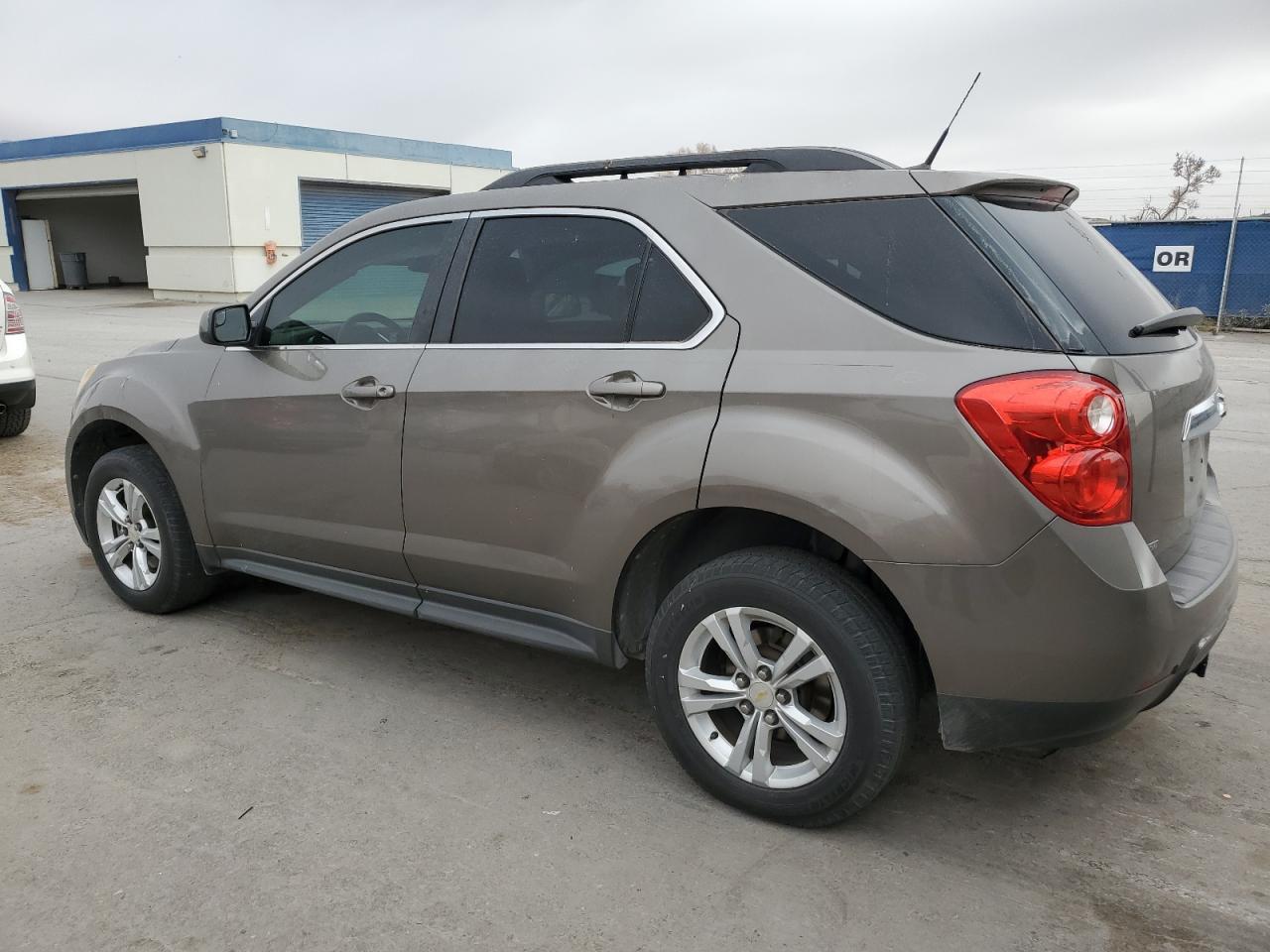 2012 Chevrolet Equinox - Image 2