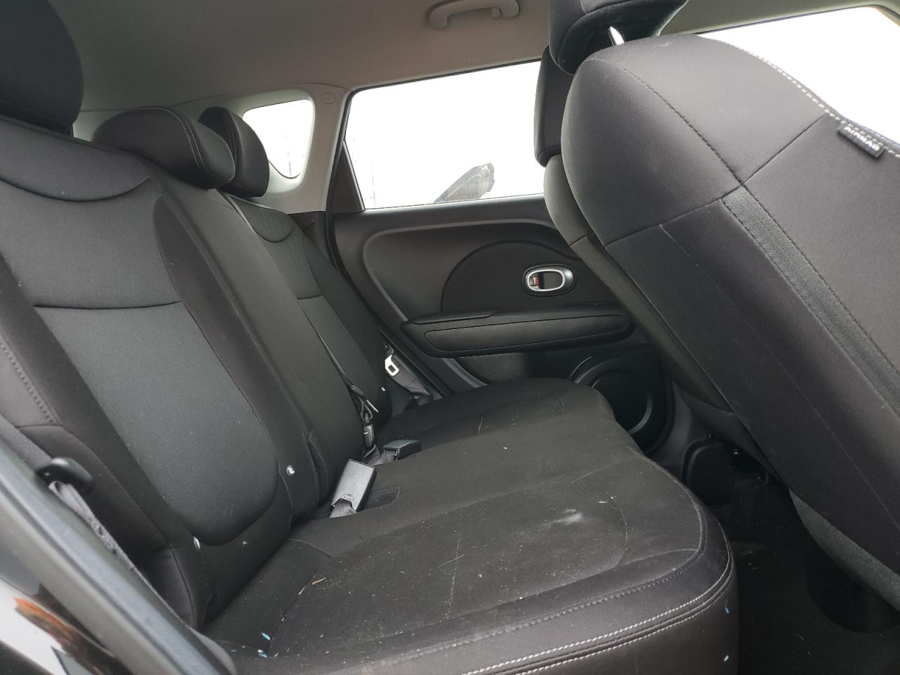 2016 Kia Soul - Image 11