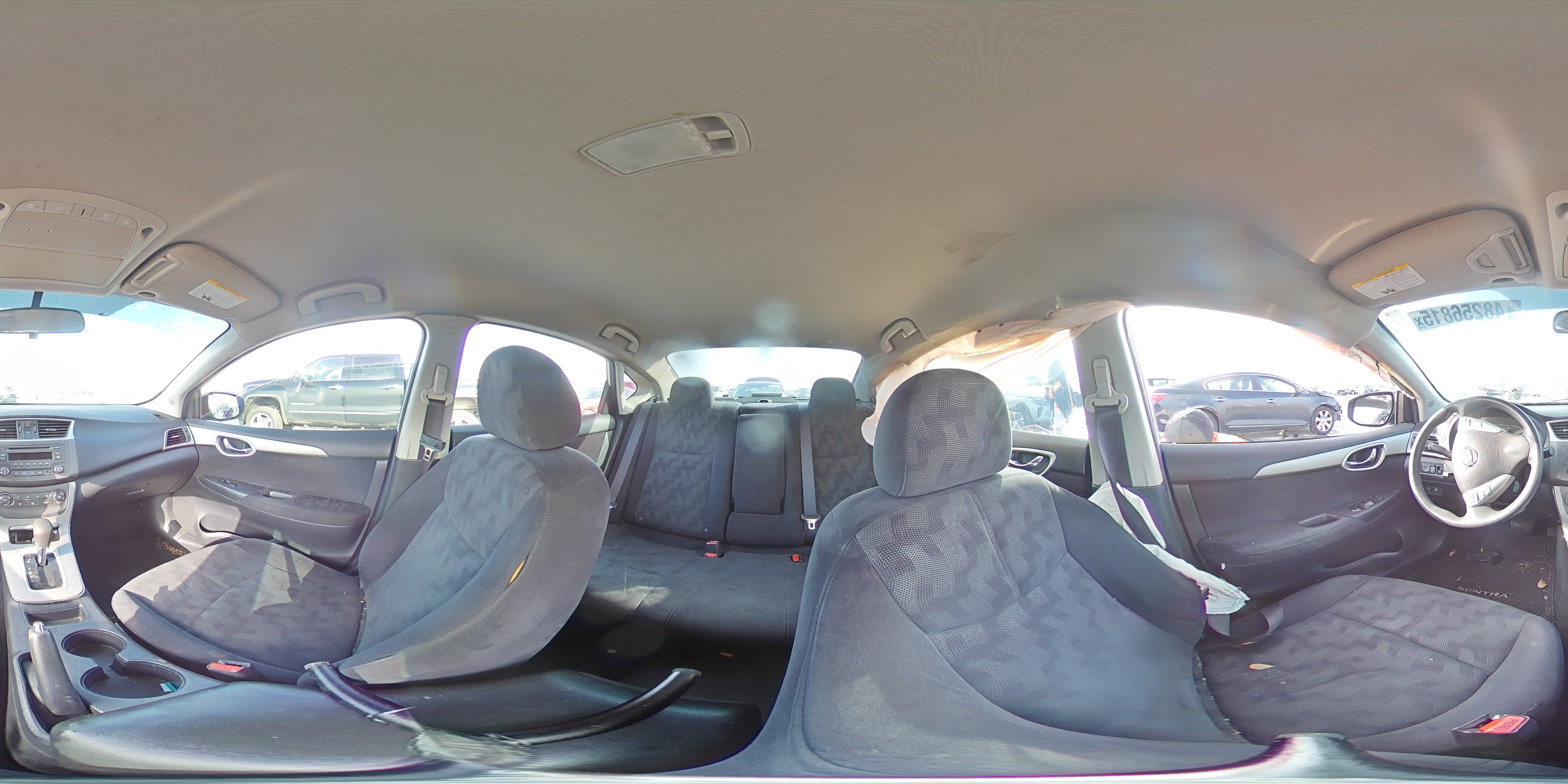 2013 Nissan Sentra - Image 12