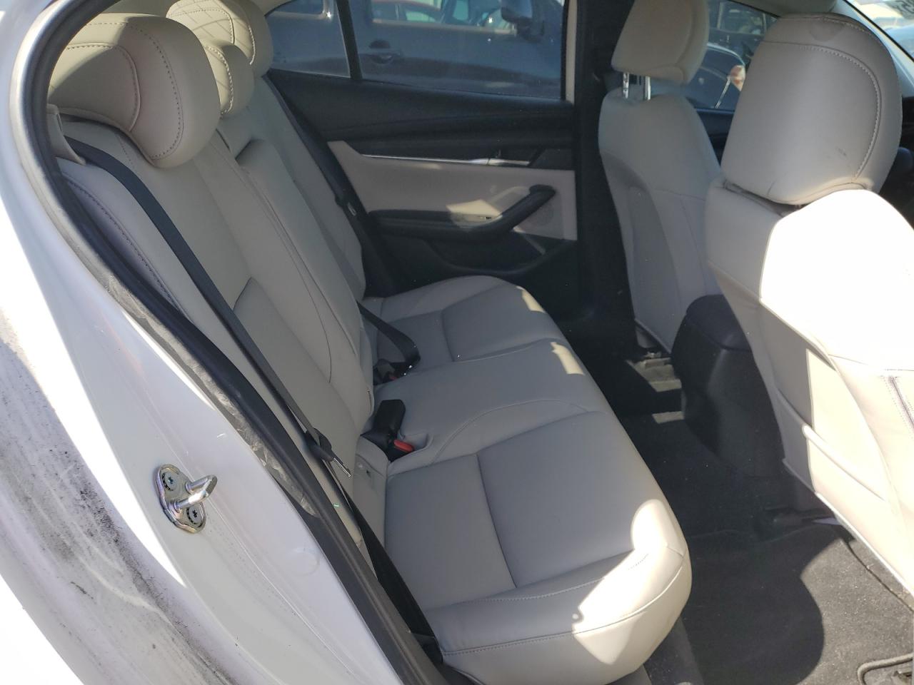 2019 Mazda 3 - Image 10