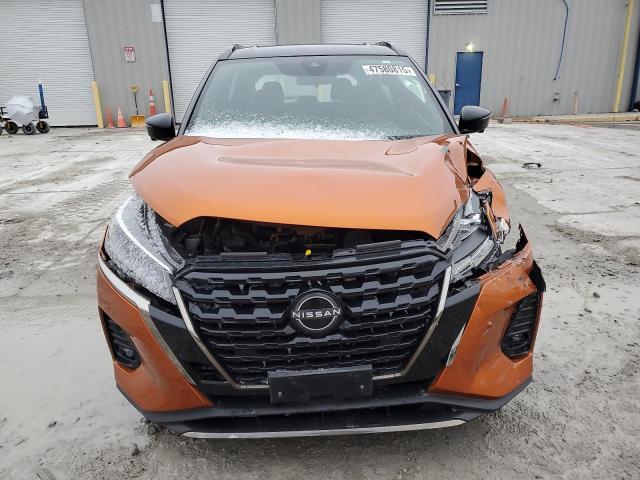  NISSAN KICKS 2022 Оранжевый