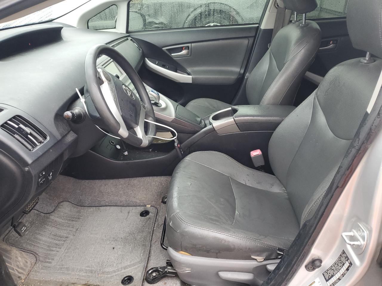 2012 Toyota Prius - Image 7
