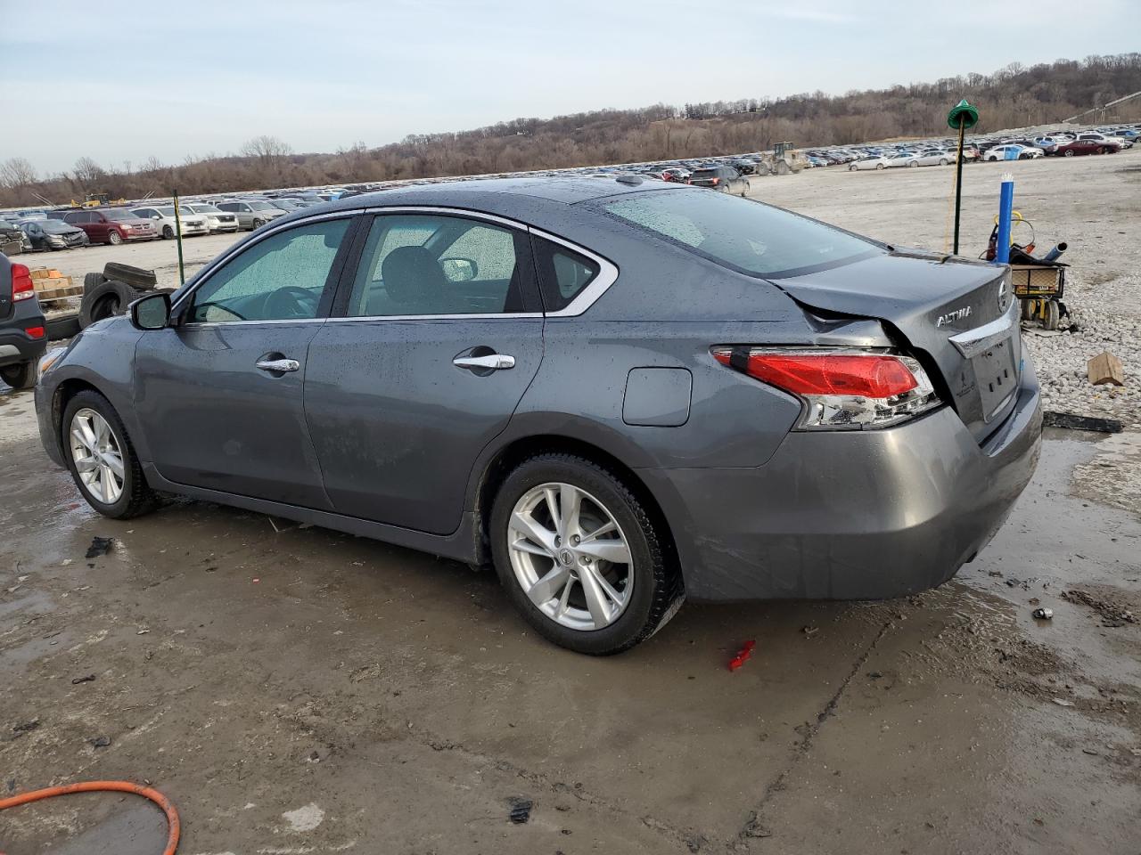 2014 Nissan Altima - Image 2