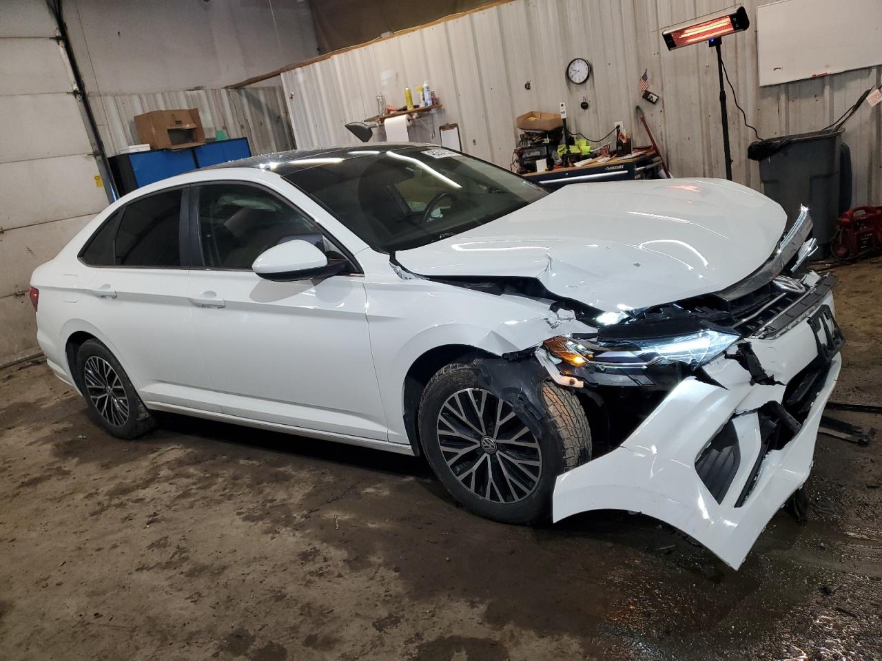 2019 Volkswagen Jetta - Image 4