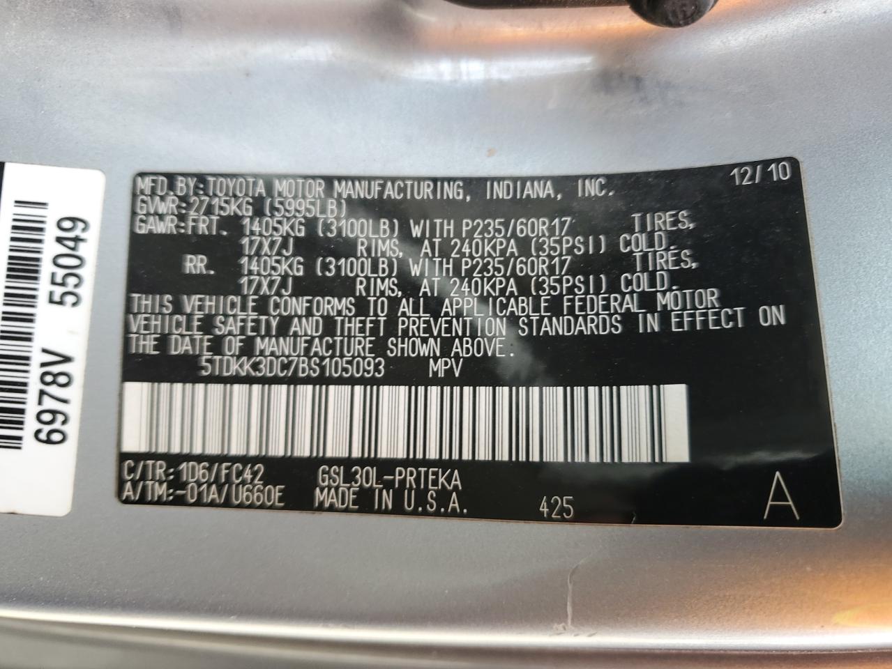 2011 Toyota Sienna - Image 12