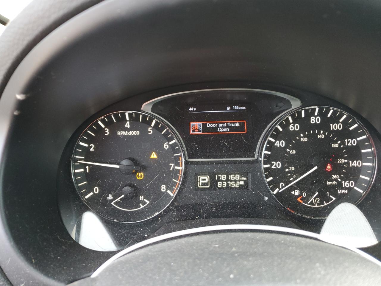 2015 Nissan Altima - Image 9