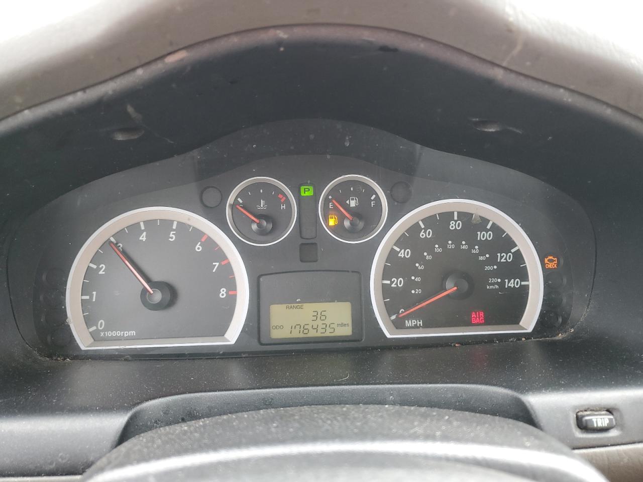 2006 Hyundai Santa Fe - Image 9