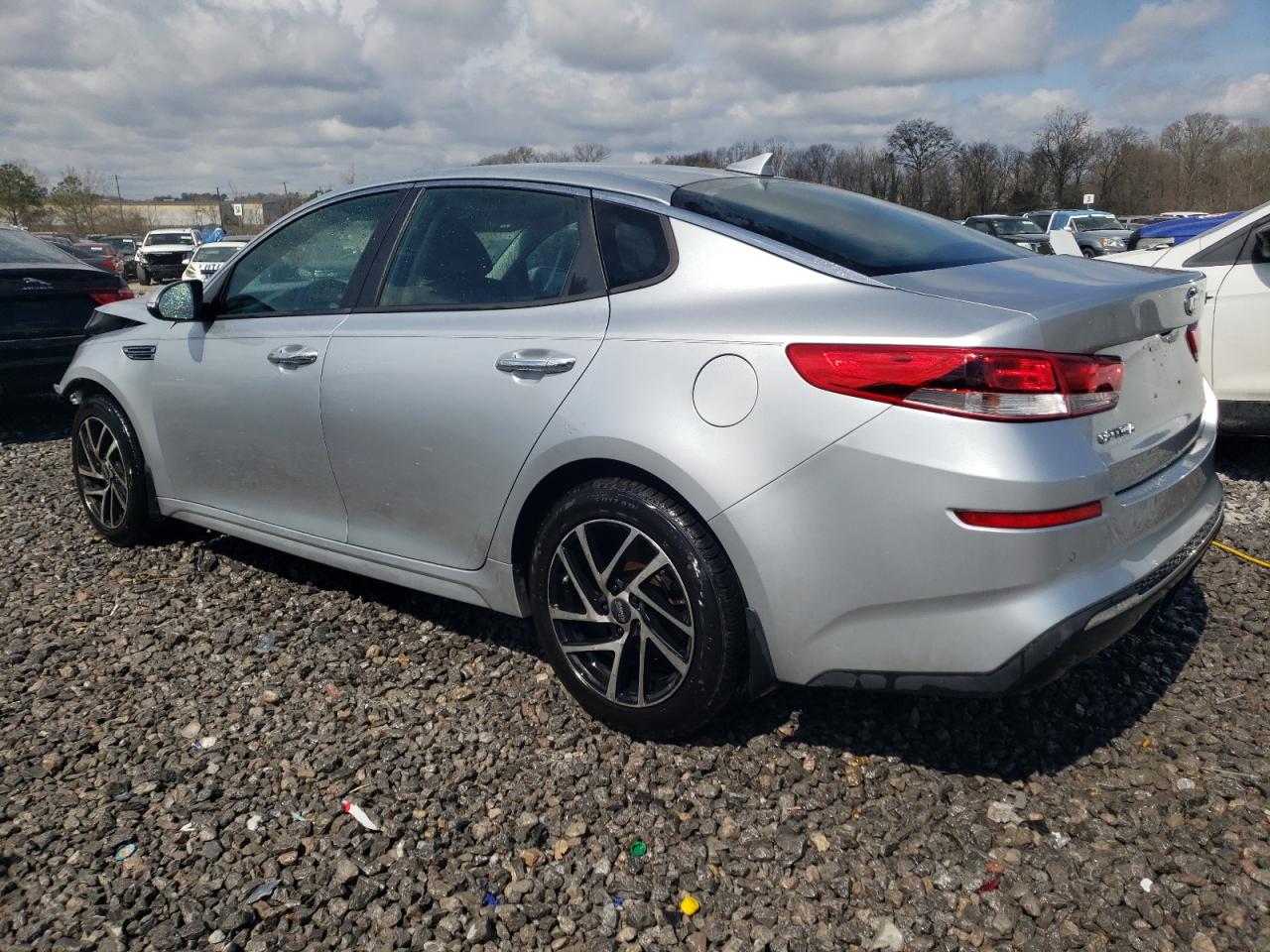 2019 Kia Optima - Image 2
