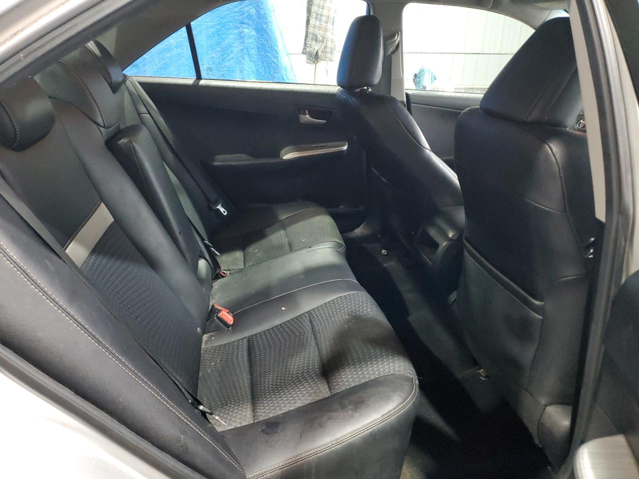 2012 Toyota Camry - Image 10