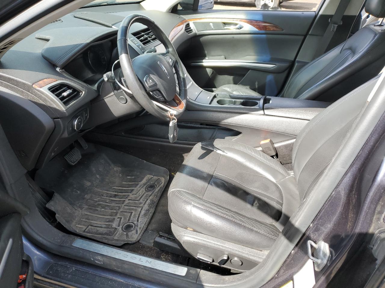 2014 Lincoln MKZ - Image 7