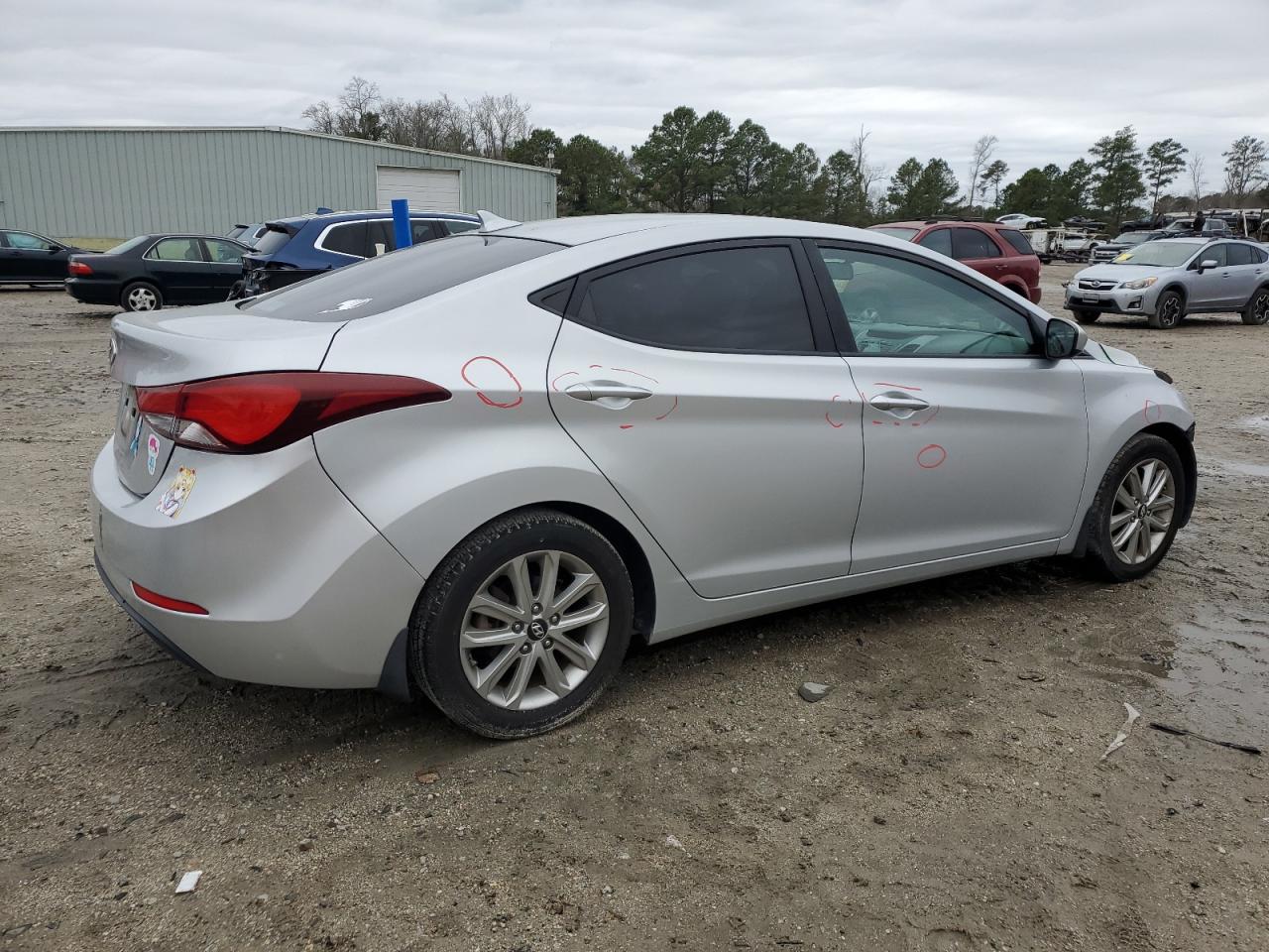 2015 Hyundai Elantra - Image 3