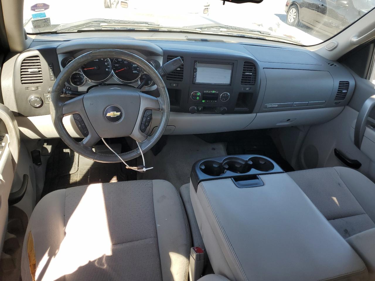 2013 Chevrolet Silverado - Image 8