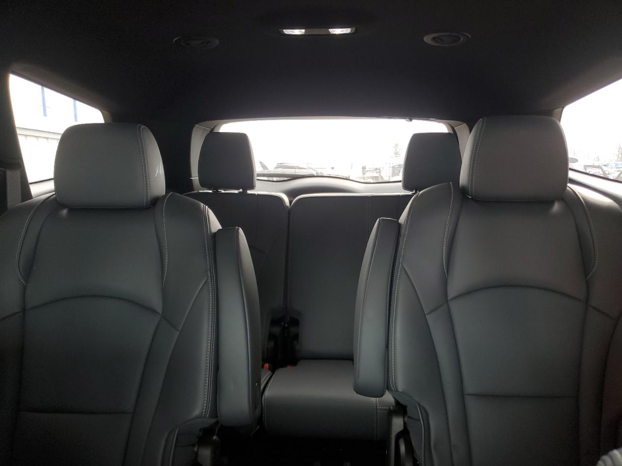 2022 Buick Enclave - Image 10