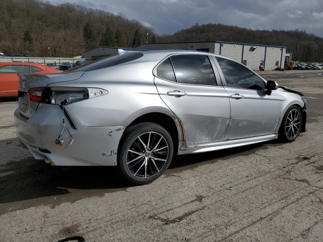 2021 Toyota Camry - Image 3