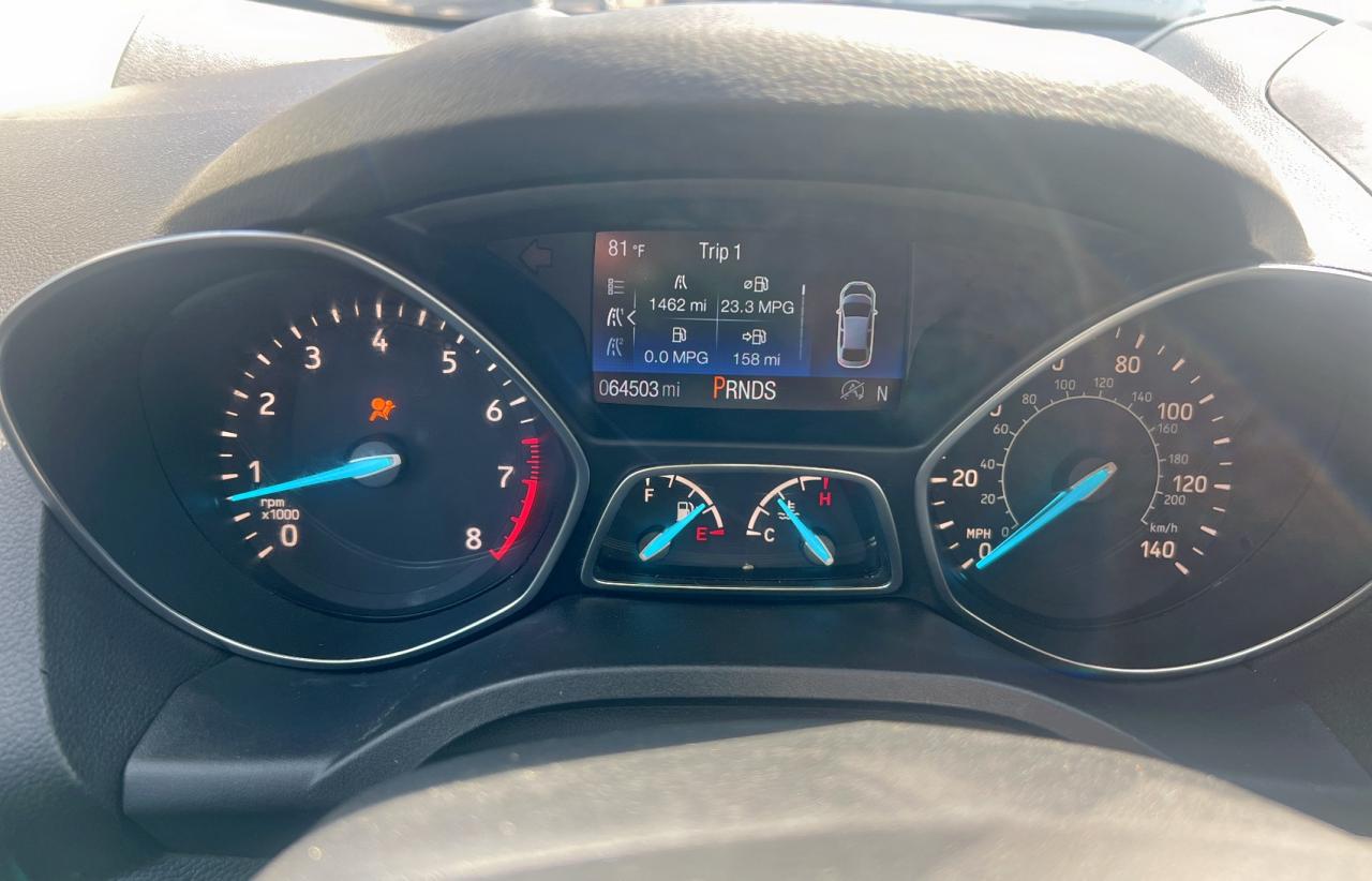 1FMCU9J99HUE18253 FORD ESCAPE 2017