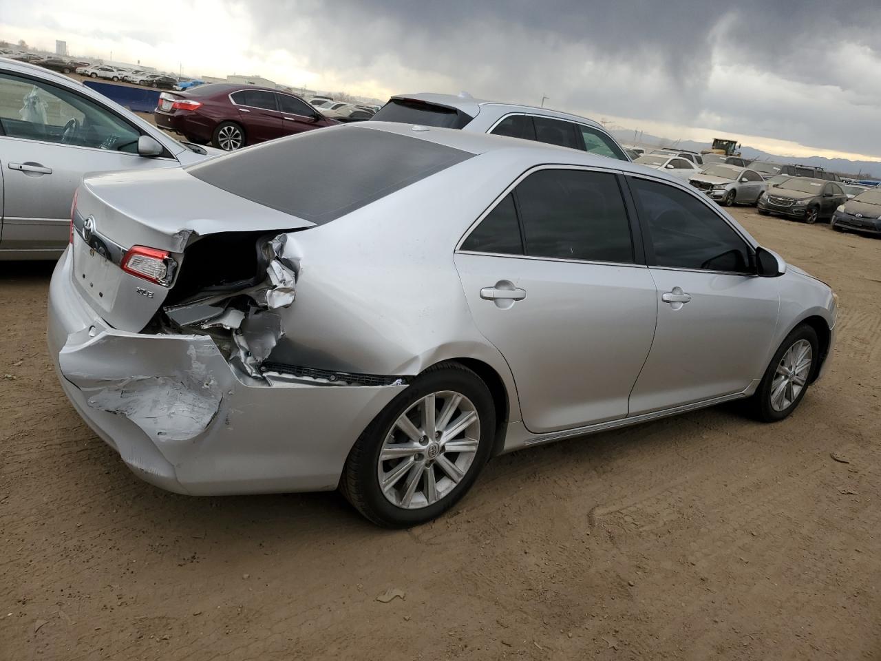 2014 Toyota Camry - Image 3