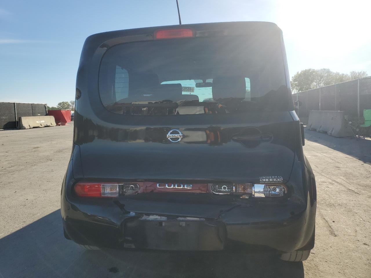 2009 Nissan Cube - Image 6