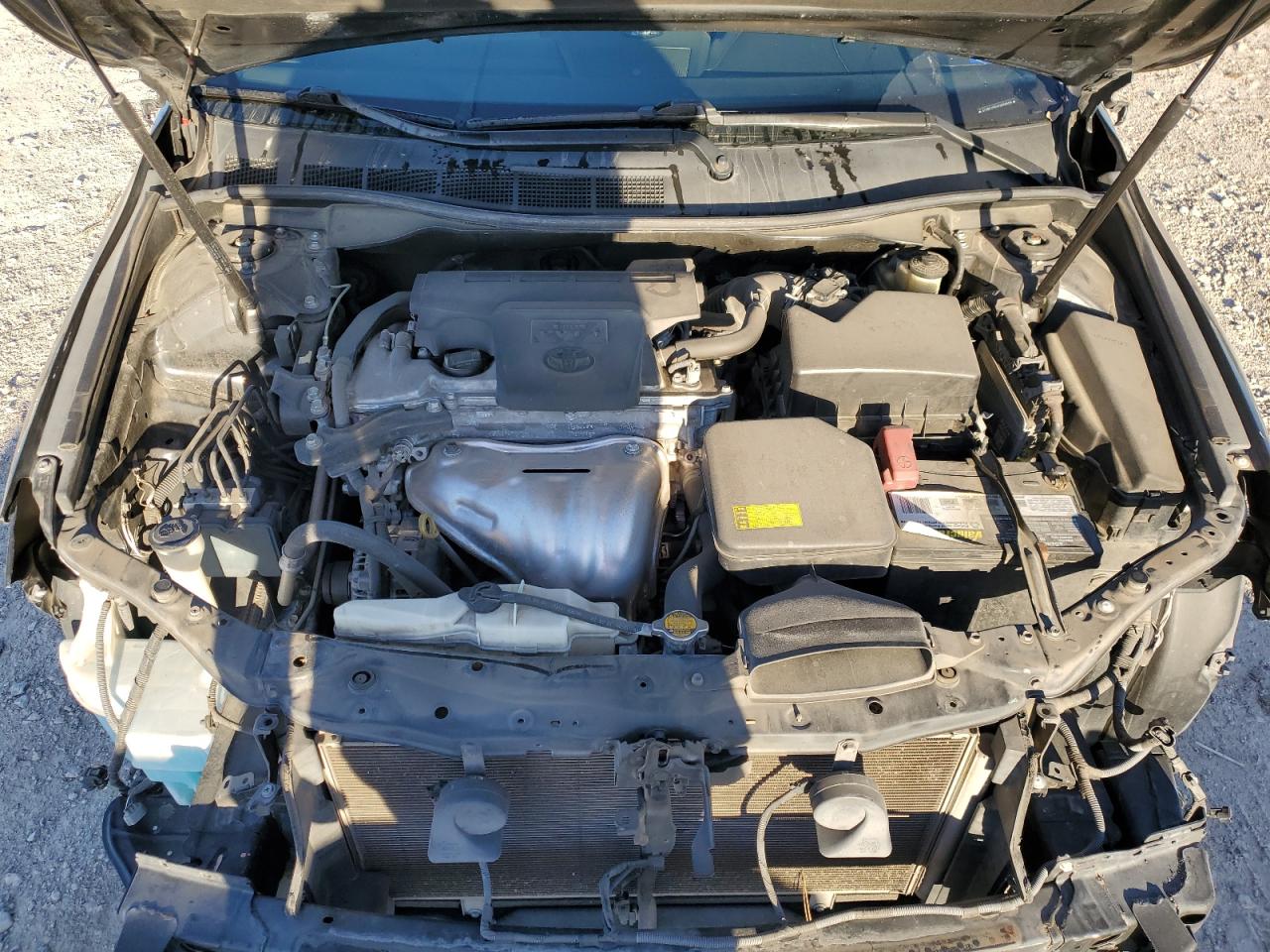 2015 Toyota Camry - Image 11