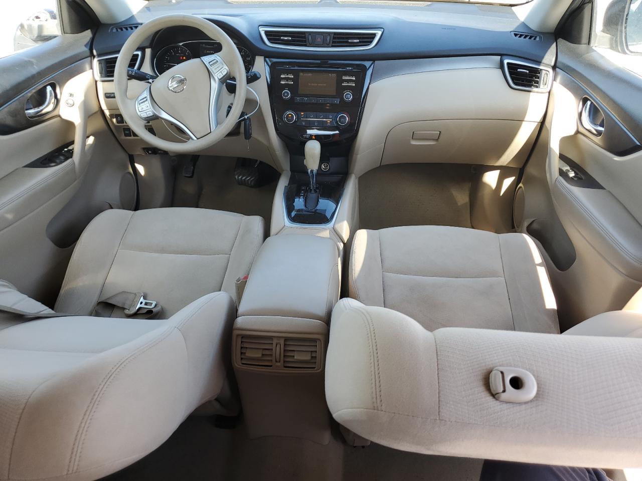 2015 Nissan Rogue - Image 8