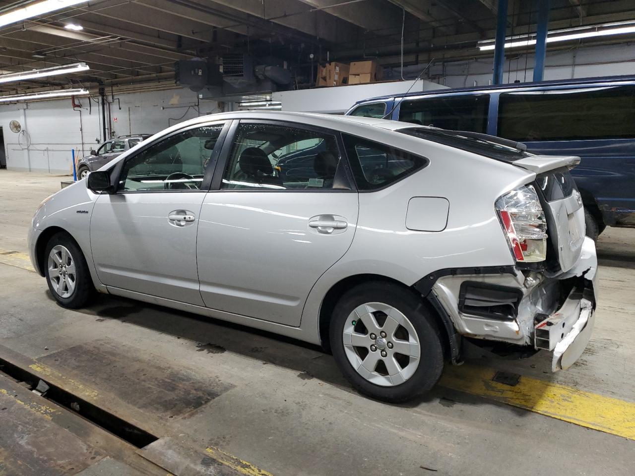 2008 Toyota Prius - Image 2