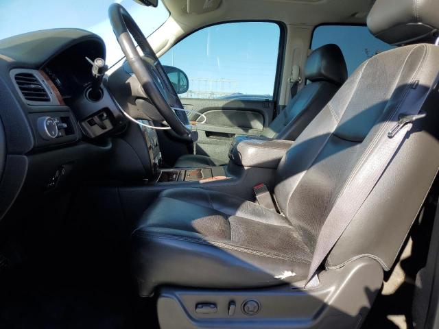 Parquets CHEVROLET SUBURBAN 2013 Black