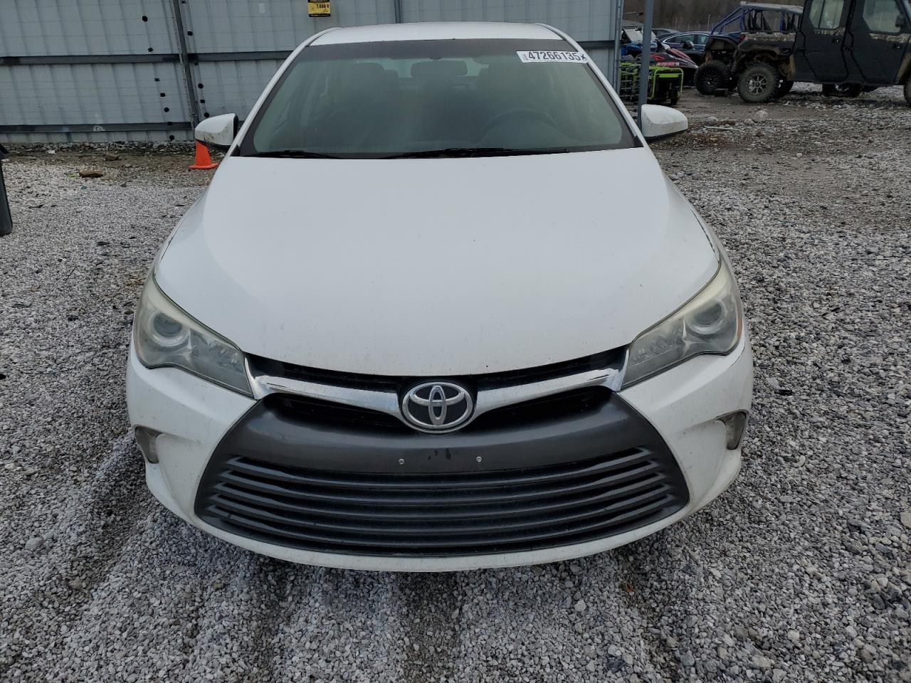 2015 Toyota Camry - Image 5