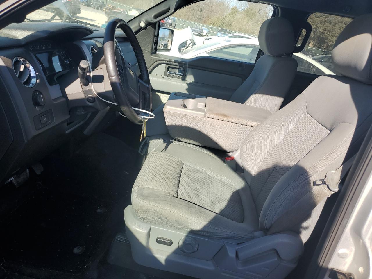 2014 Ford F-150 - Image 7